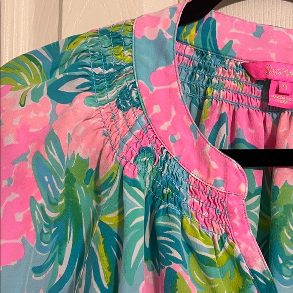 Lilly Pulitzer Vibrant Pink and Green Floral Blouse - Picture 5 of 5